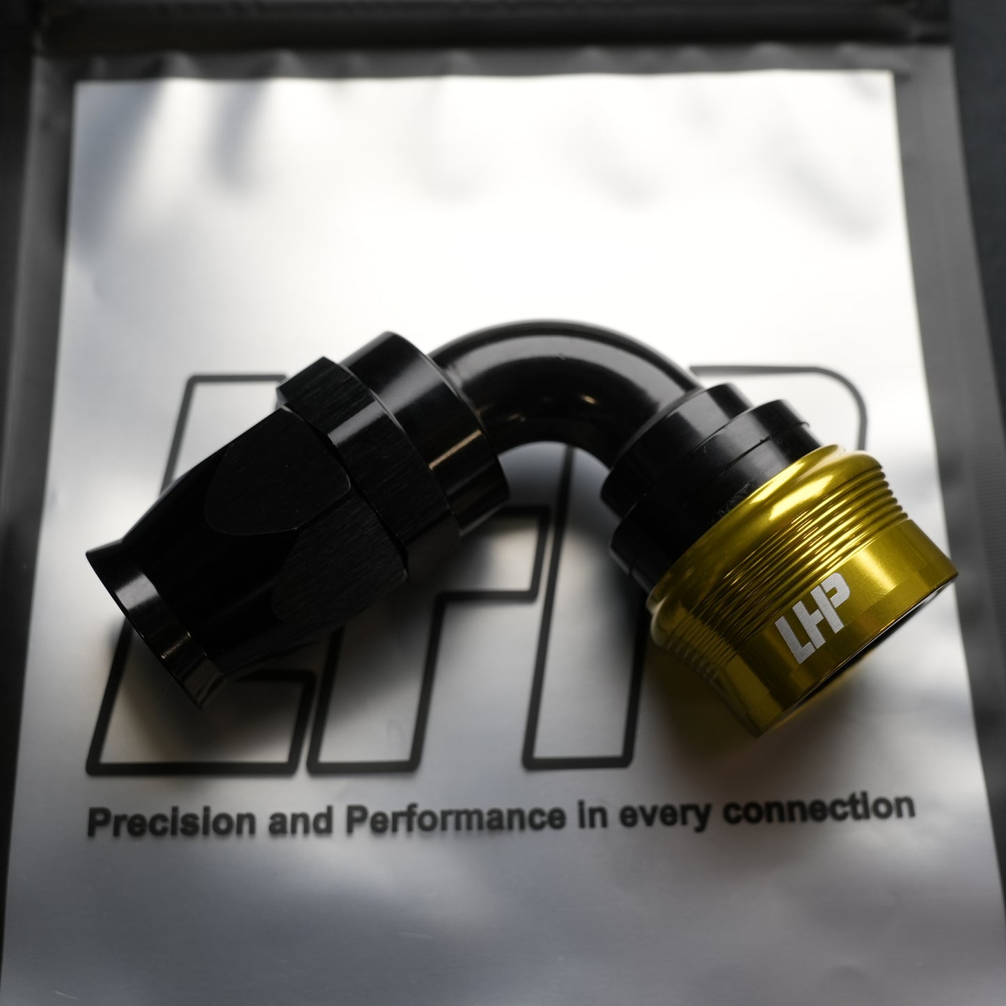 5/8" Quick Release AN10 Hose End, 90°, PTFE